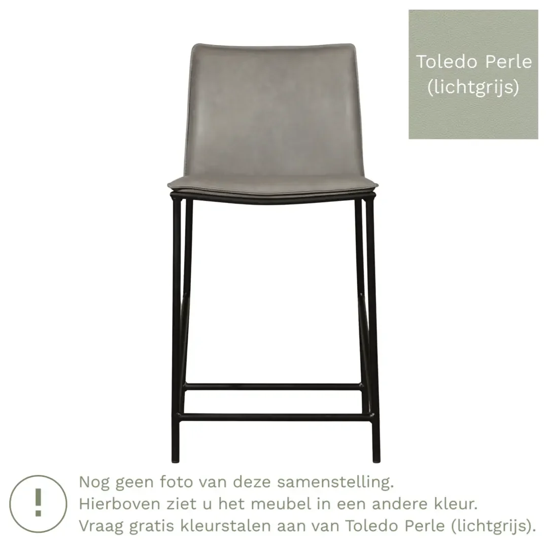 afbeelding van Leren barkruk Favor laag - Poten staal rond zwart